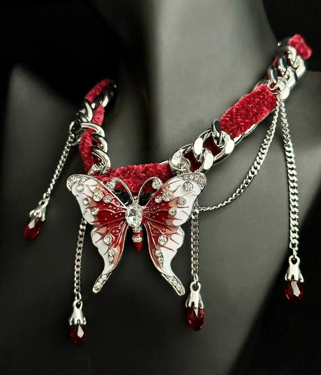 Flying Red - Choker Necklace
