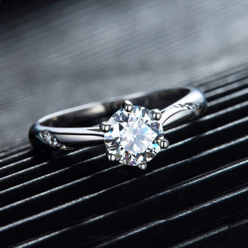 Solitaire - Moissanite Ring