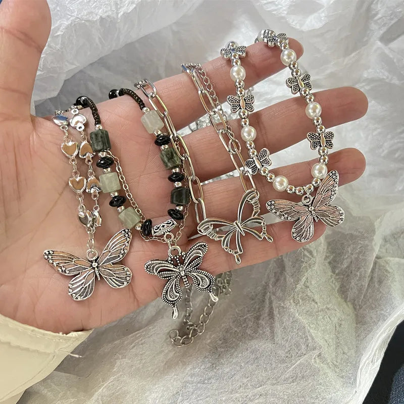 Flying In - Necklace