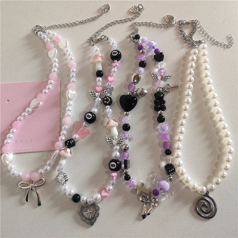 Pretty Girl - Necklace