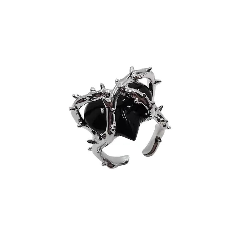 Heartbreak - Vintage Ring