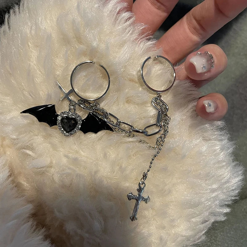 Black Bat -Cross Chain Ring