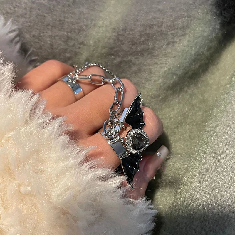 Black Bat -Cross Chain Ring