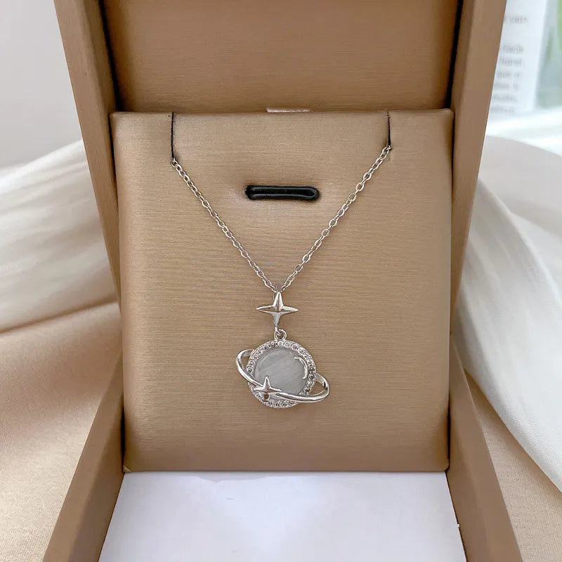 To The Moon - Necklace