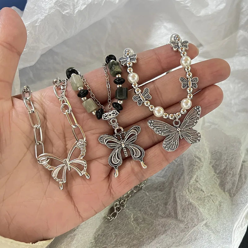 Flying In - Necklace