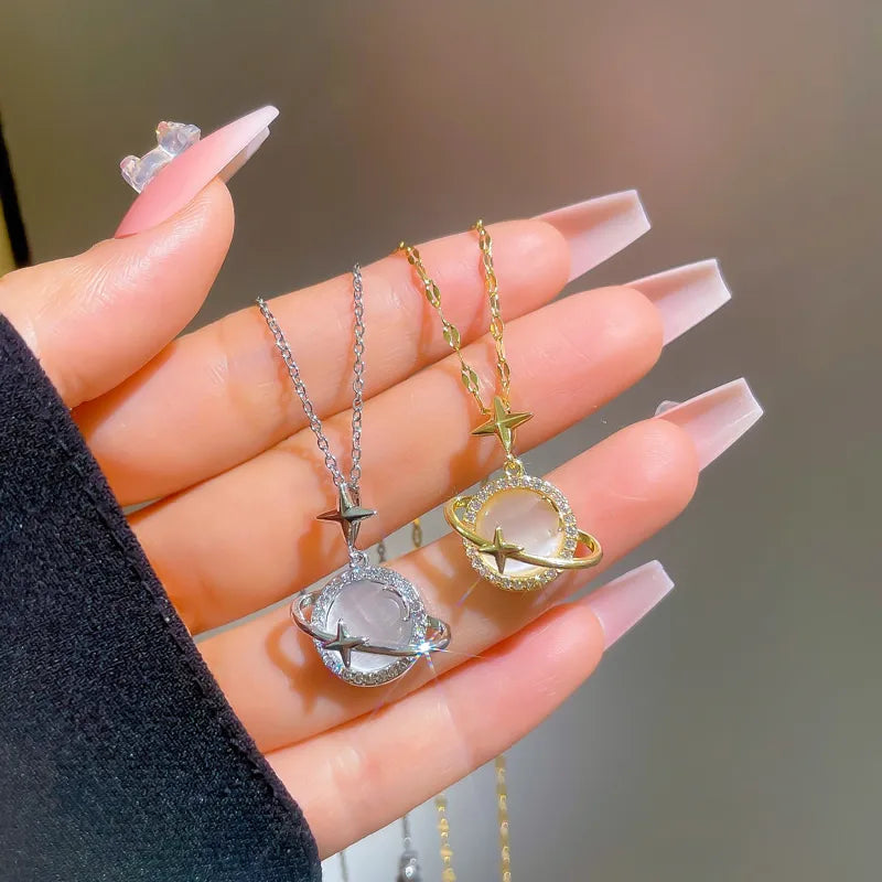 To The Moon - Necklace