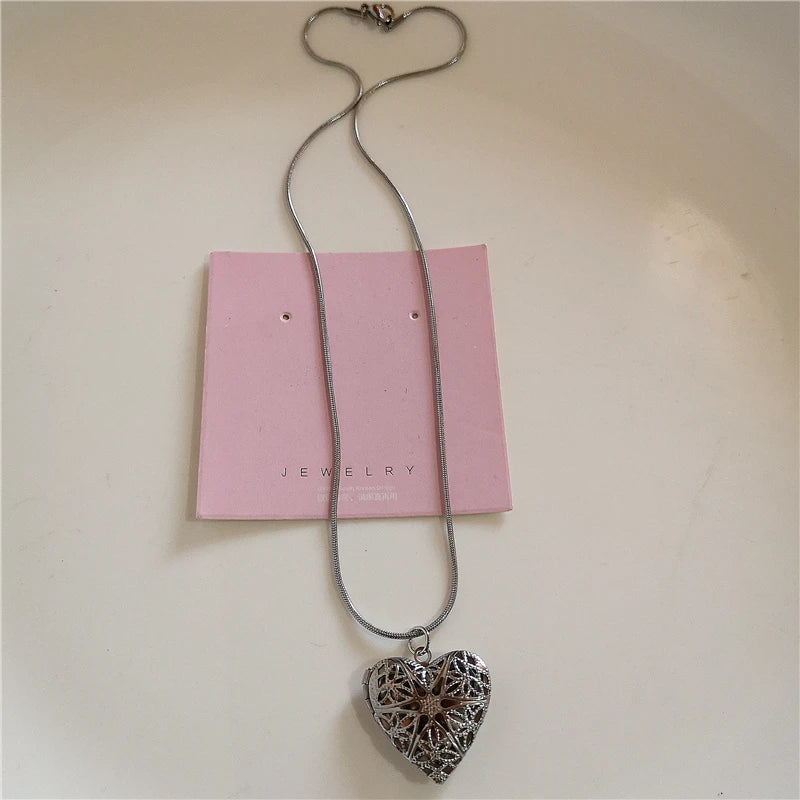 Eternal Reverie -Heart Locket