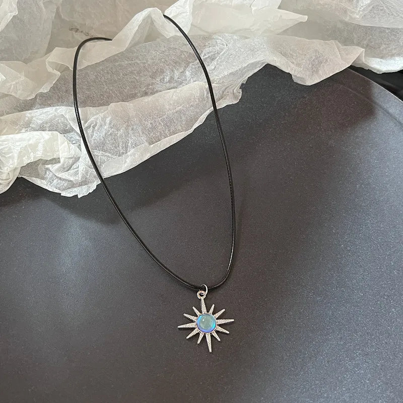 Good Days - Necklace